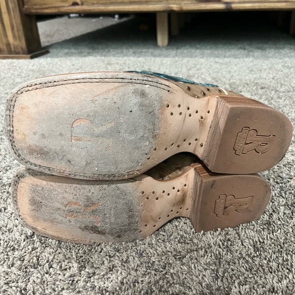 R. Watson 6.5 Women’s Square Toe Boots - Picture 3 of 4